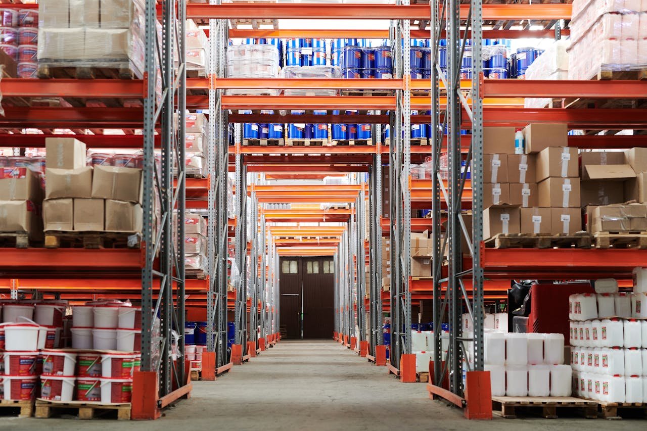 Entrepôt logistique e-commerce
